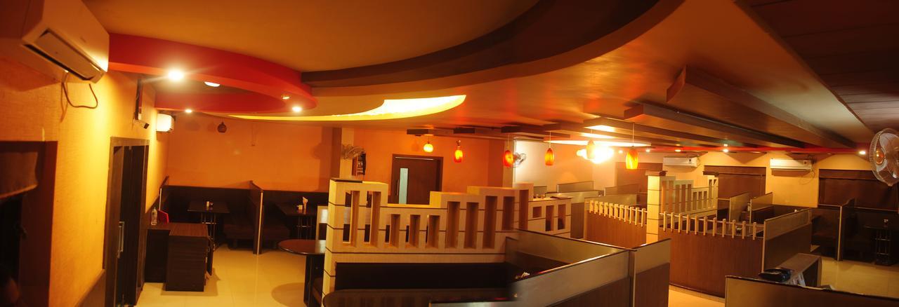 Safari Hotel & Resort Somnath Exterior photo